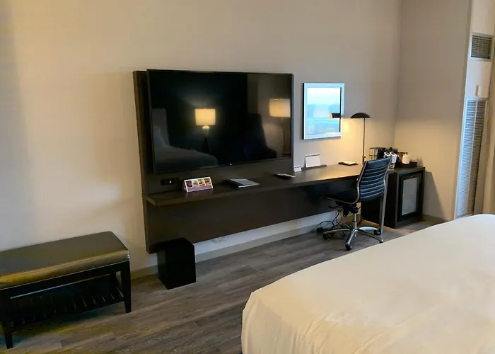 Hyatt Regency Pittsburgh International Airport