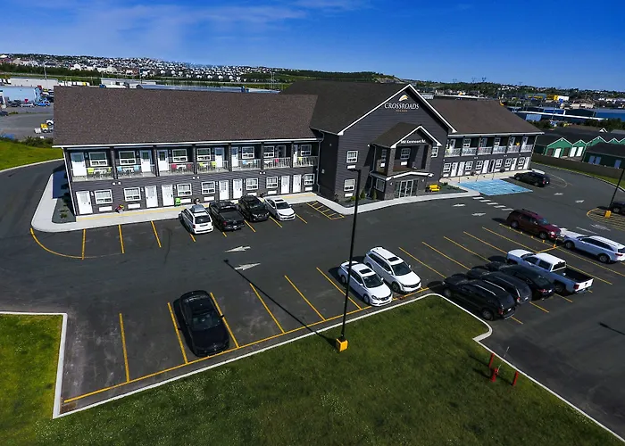Crossroads Inn & Suites