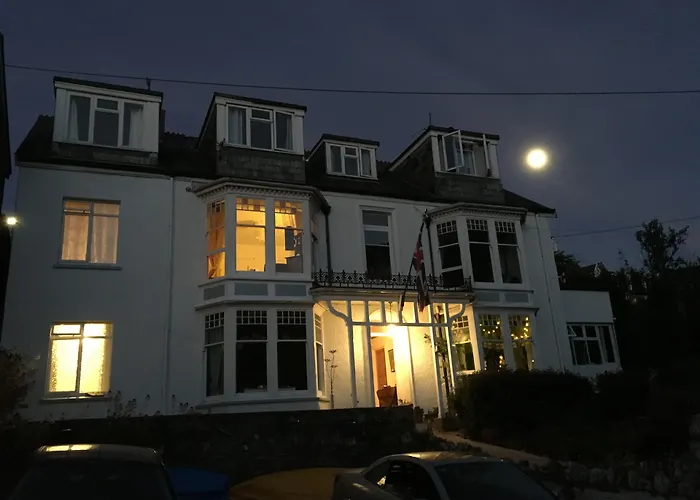 Newberry Beach Lodge