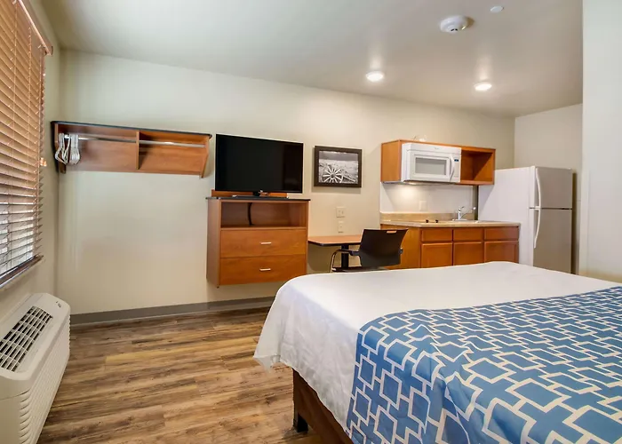 Econo Lodge Burlington I-70
