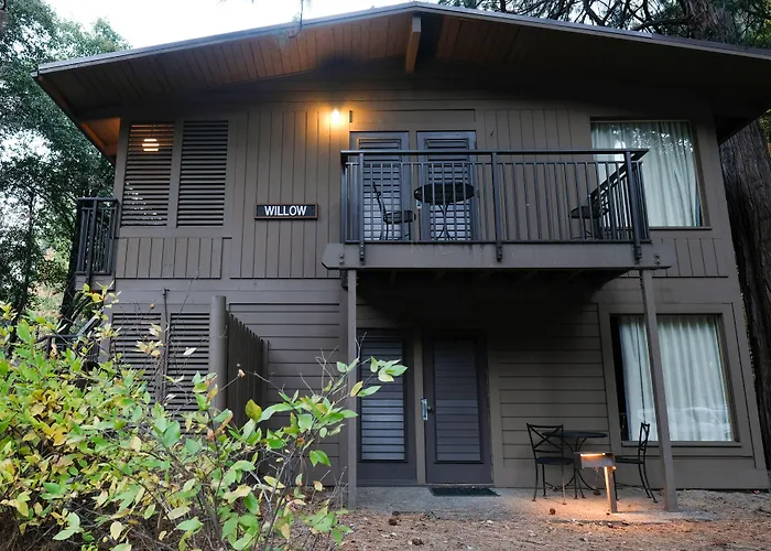 Yosemite Valley Lodge