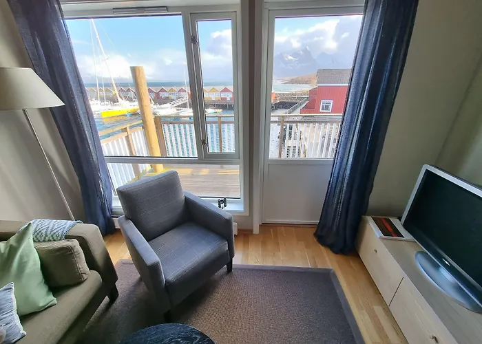 Kjerringoy Bryggehotell Bodo