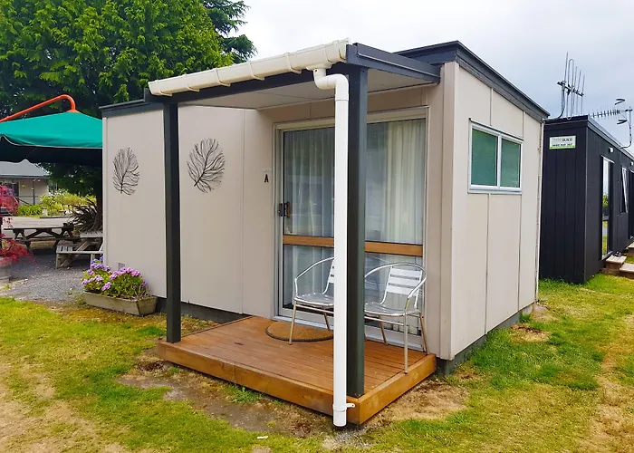 Motutere Bay Top 10 Holiday Park