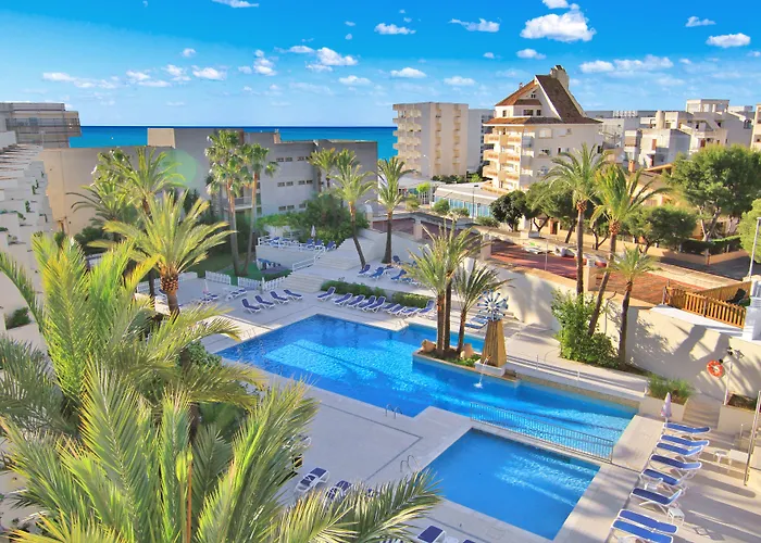 Globales Cala Bona Hotel