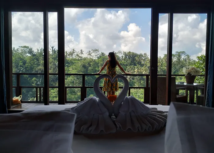 Suarapura Resort & Spa