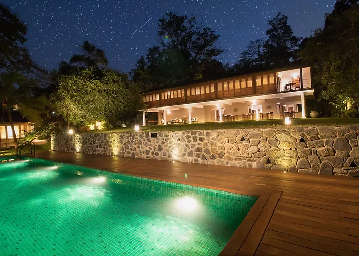 Kings Pavilion Luxury Hotel