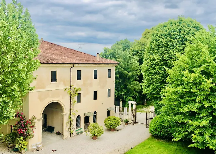 La Barchessa Di Villa Pisani