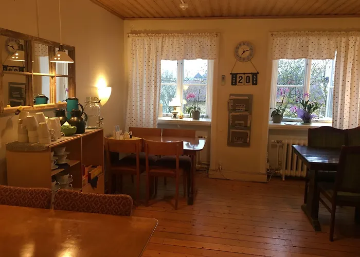 Lilla Hotellet Bed & Breakfast I Alingsas