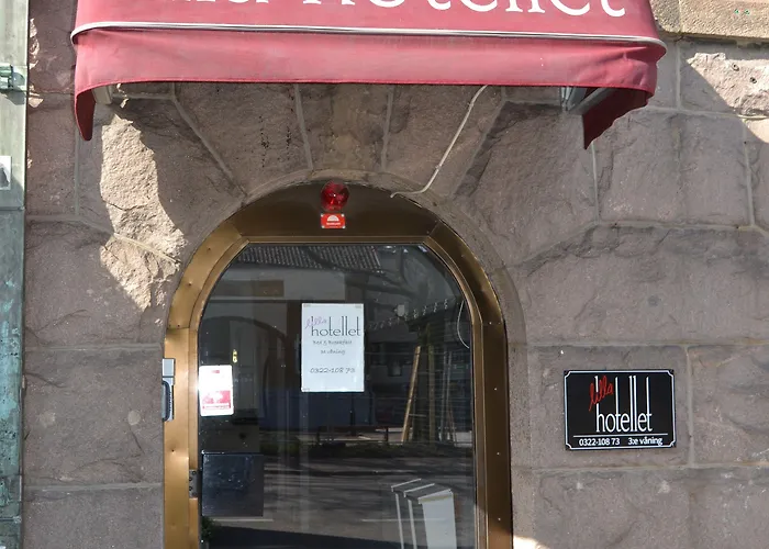 Lilla Hotellet Bed & Breakfast I Alingsas
