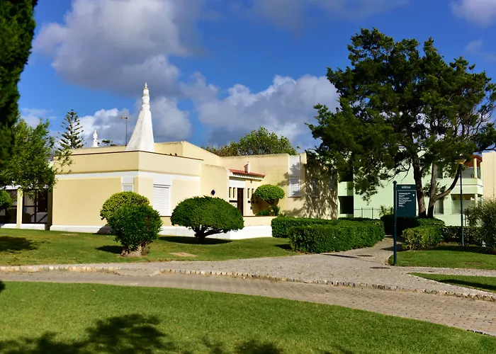 Pestana D. João II Beach&Golf Resort