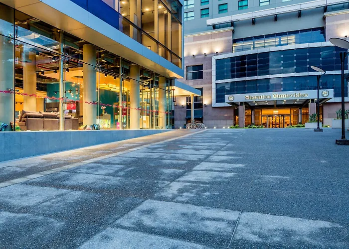 Aloft Montevideo Hotel