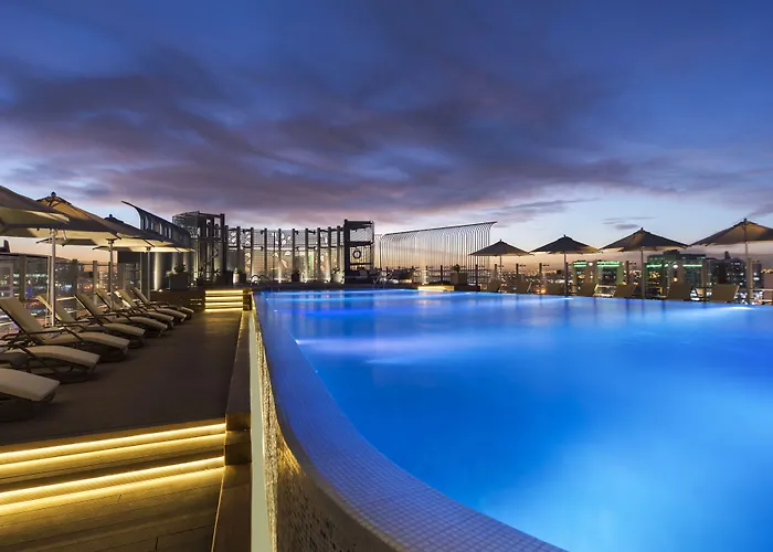 Fraser Suites