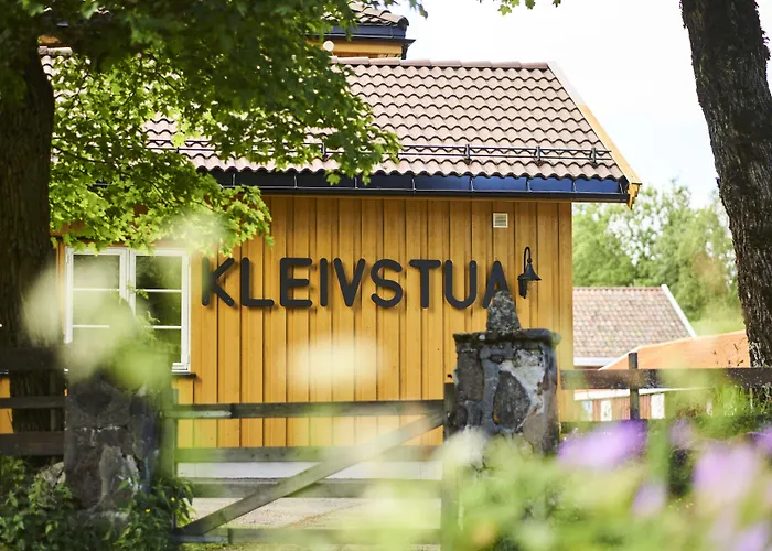 Kleivstua Hotel Near Krokskogen Sundvollen