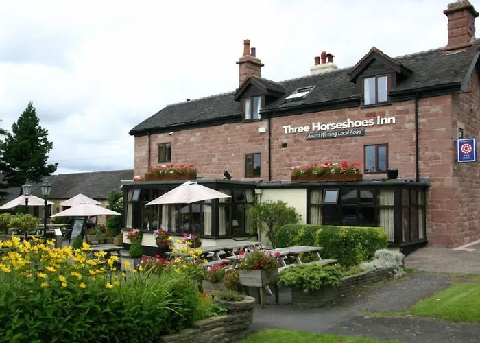 Three Horseshoes Country Inn
