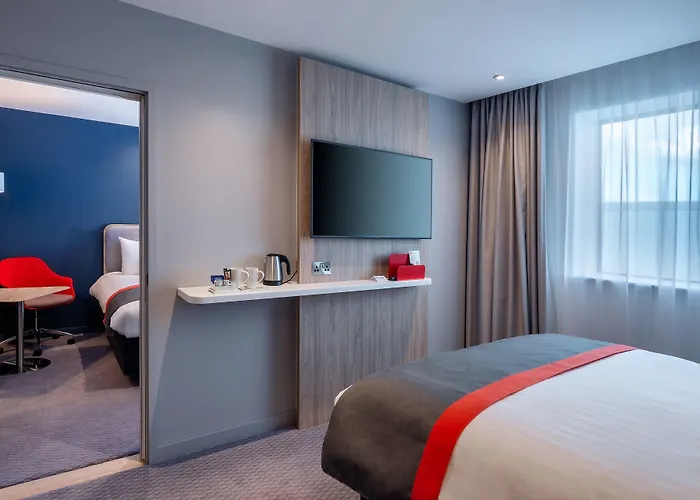 Holiday Inn Express - London Heathrow T4 By Ihg Hillingdon