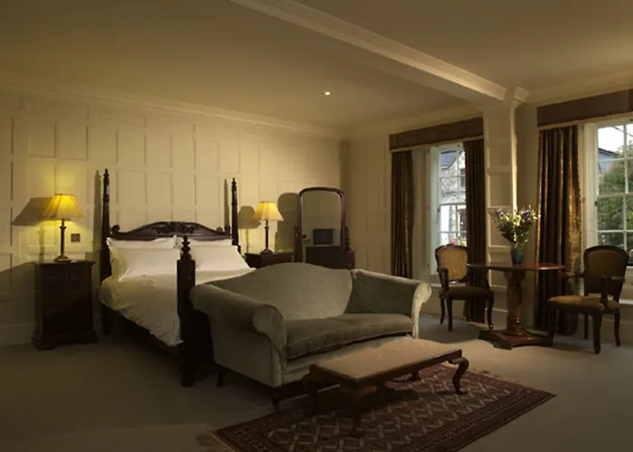 The Old Vine Hotel Winchester