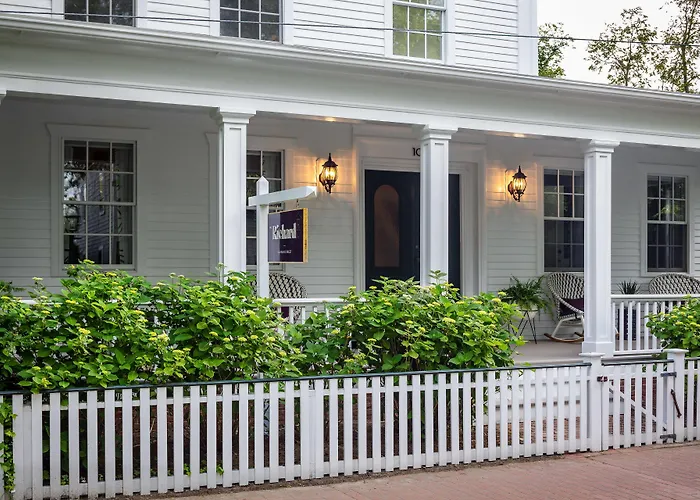The Richard, The Edgartown Collection