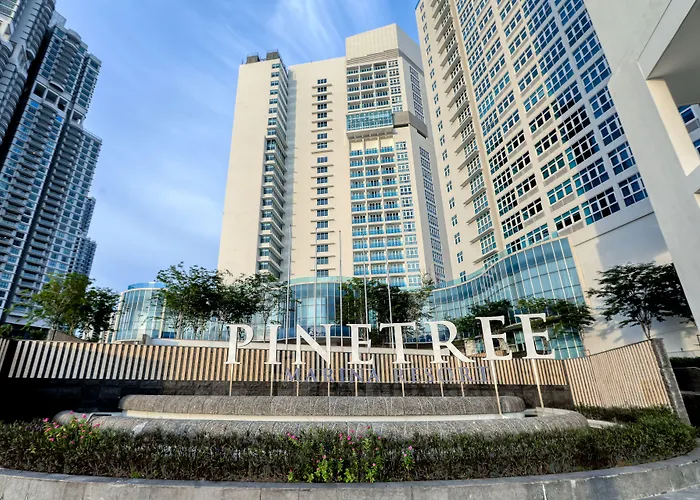 Pinetree Marina Resort