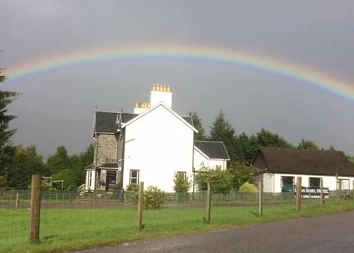 Loch Shiel Hotel
