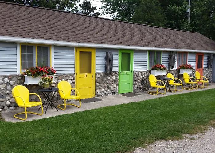 Bay Port Lodging