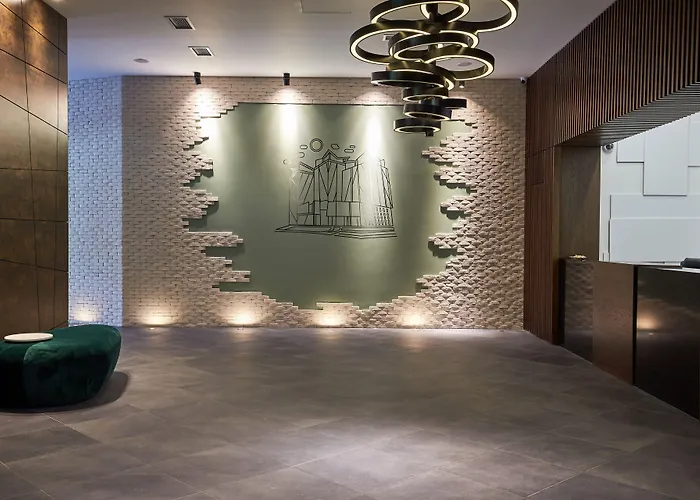 Green Tower Hotel