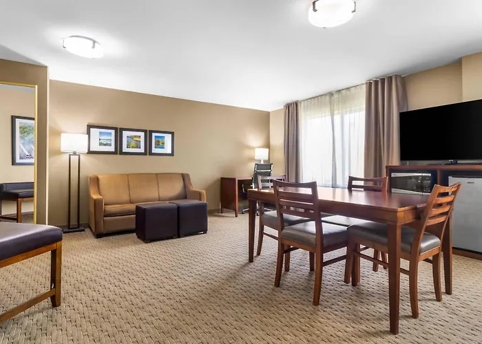Comfort Suites Mount Vernon
