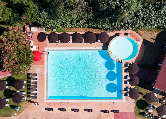 Li Suari Club Village