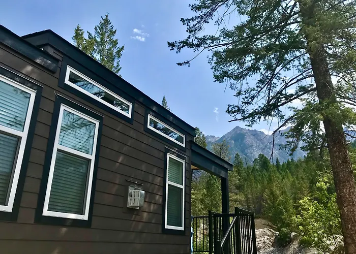 Fairmont Hot Springs Resort