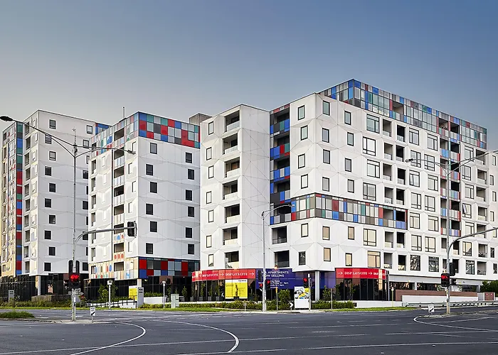 Melbourne Knox Central Apartment Hotel Official