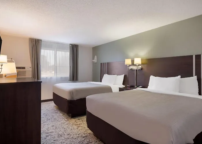 Quality Inn Hall Of Fame Canton