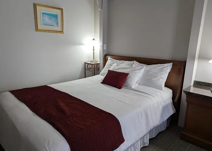Auberge Des 21 La Baie