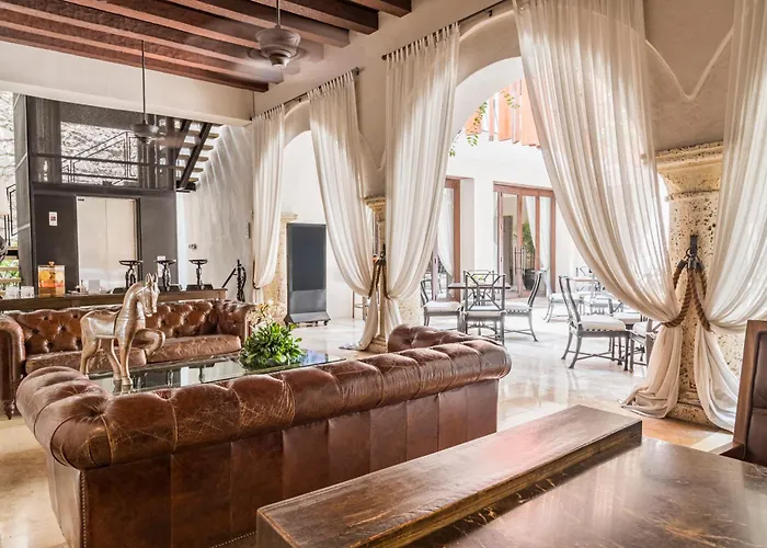 Bastion Luxury Hotel