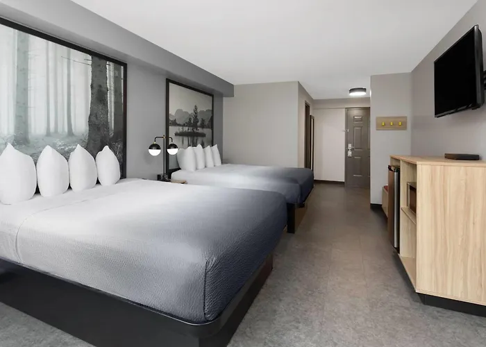 Super 8 By Wyndham Sault Ste Marie On