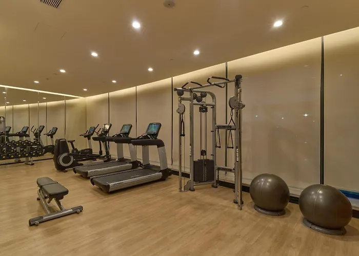 Hyatt House Shenzhen Airport