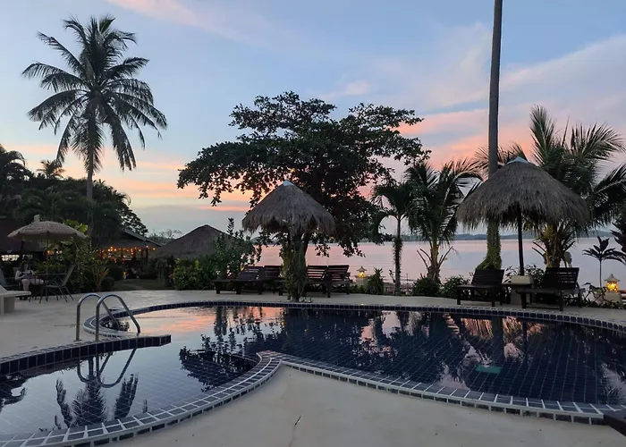 Amber Sands Beach Resort