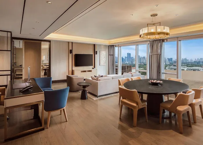 Hilton Manila Newport World Resorts