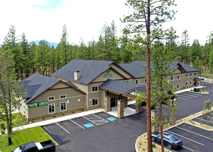 Grandstay Hotel & Suites