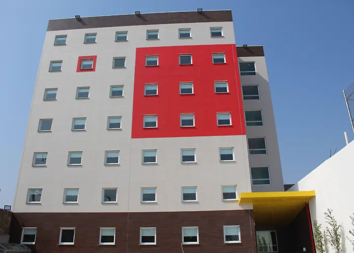 Hotel Hi! Fundidora-Cintermex