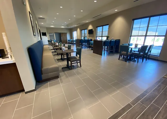 Comfort Suites Midland West