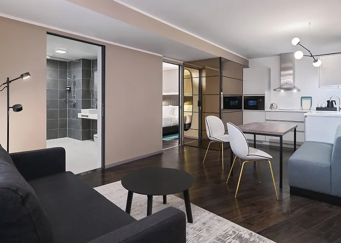 Residence Inn By Marriott City