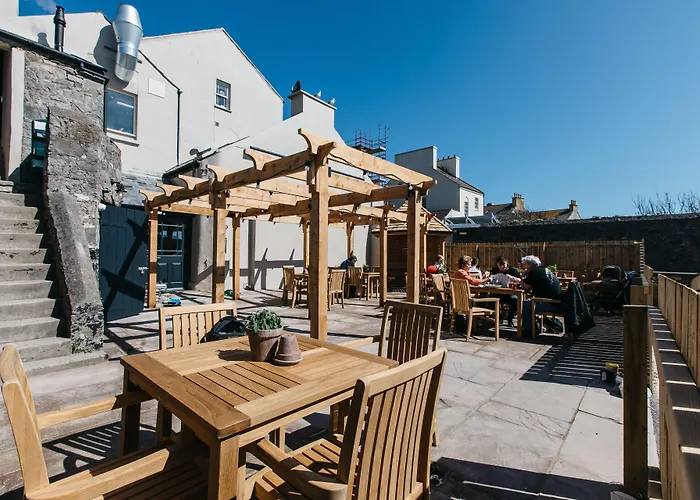 The George Hotel