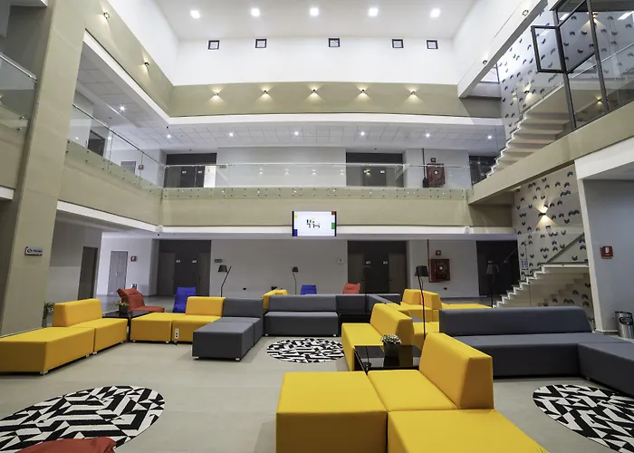 Th Hotel & Vivienda Tepatitlan de Morelos