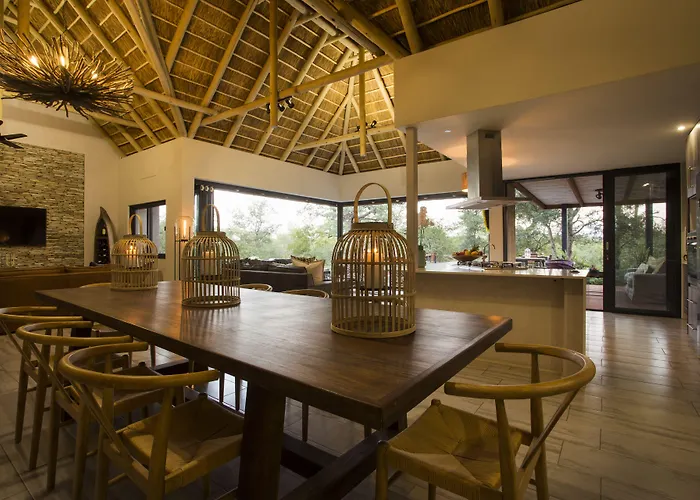Moya Safari Villa Hoedspruit