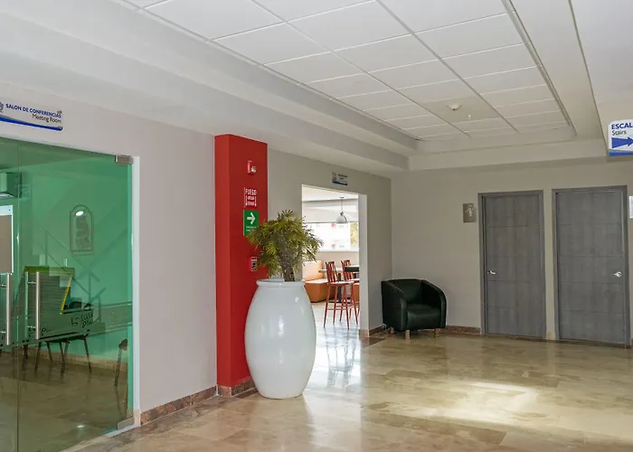 Hotel 5 Inn Plus