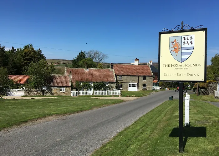 The Fox & Hounds Inn & Camping Pods
