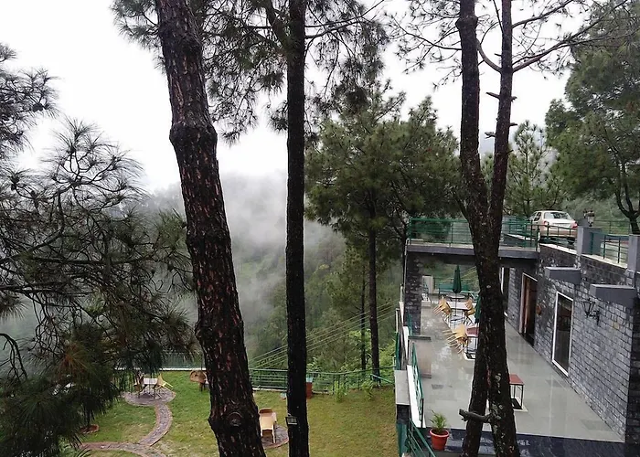 Forest Ville Hotel & Resort