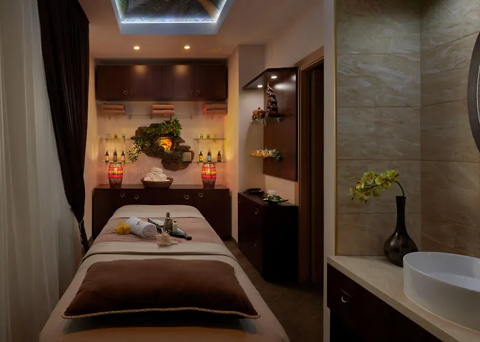 Honour And Grace Hotel