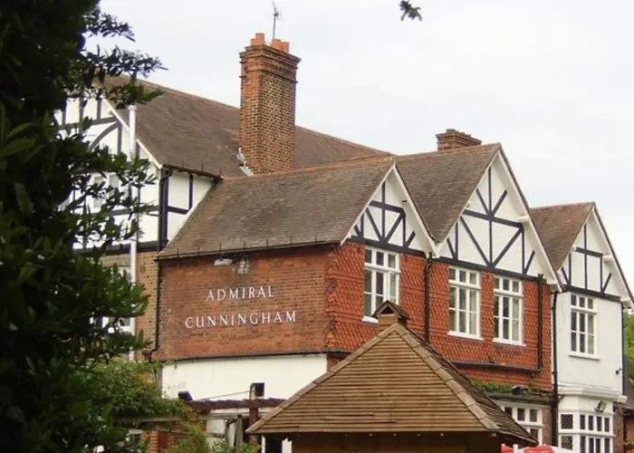 The Admiral Cunningham Hotel