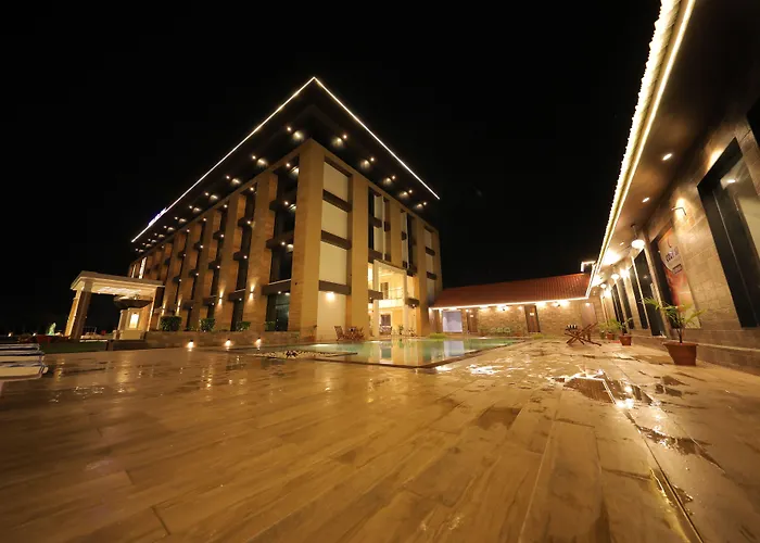 Sarovar Portico, Somnath