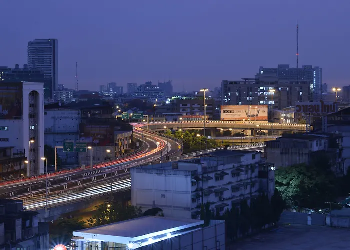 Amarin Hotel Rama 8